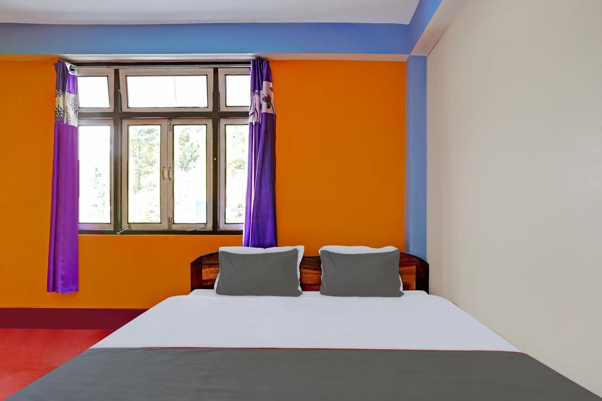 Capital O Basera Resort Padamchen Ngoại thất bức ảnh