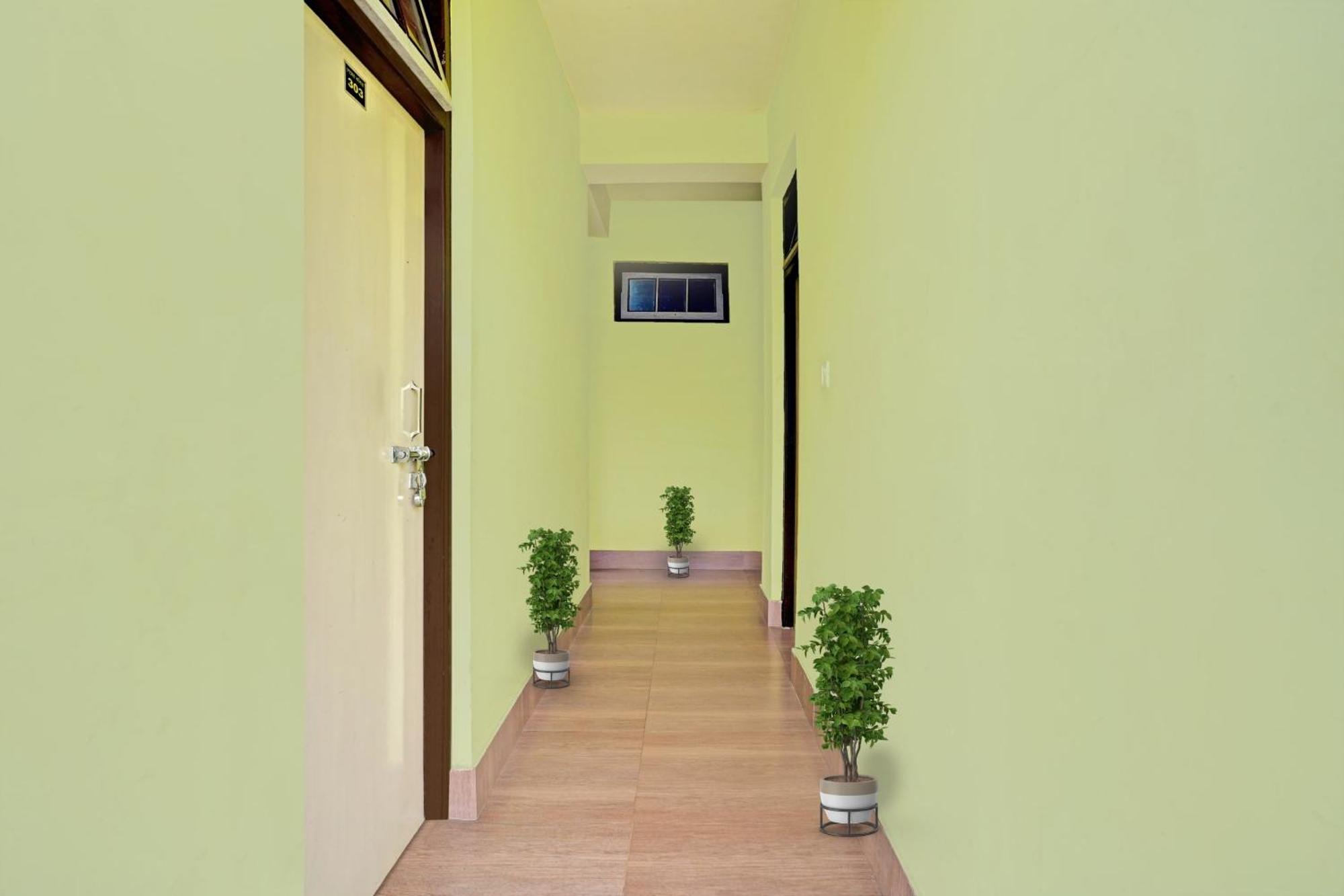 Capital O Basera Resort Padamchen Ngoại thất bức ảnh