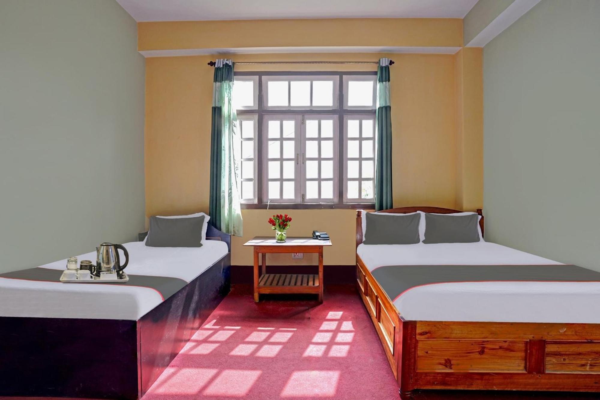 Capital O Basera Resort Padamchen Ngoại thất bức ảnh